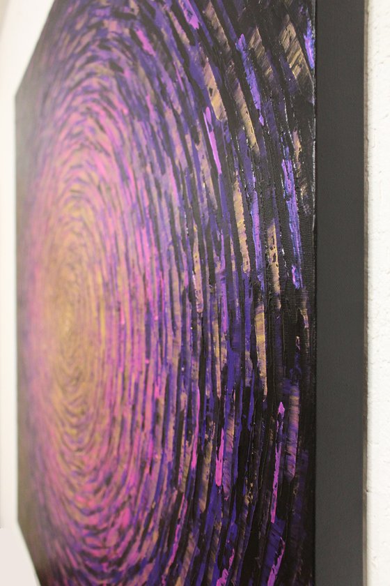 Vast amethyst gold radiance