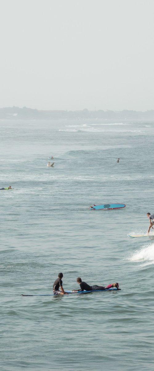 Surfline Minimalism by Serge Horta