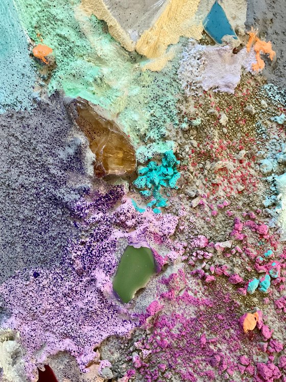 HEAVENLY AND EARTHLY 2