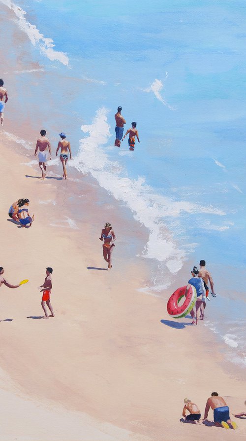 Petite Beach by Carlos Martín