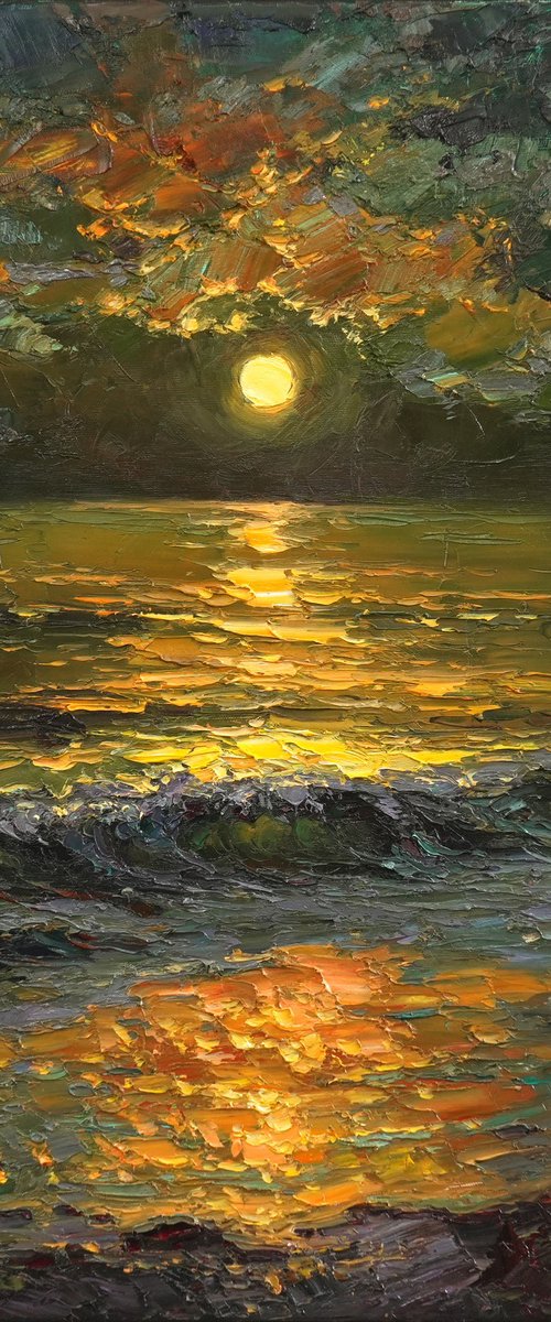 Golden Silence by Alisa Onipchenko-Cherniakovska