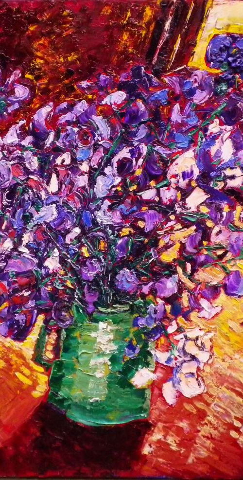 Mauve sweetpeas in a green mug by Richard Meyer