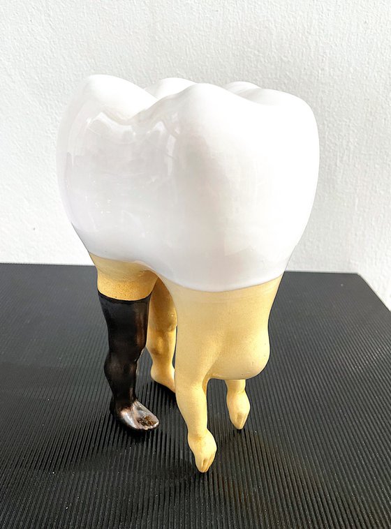 Artistic Tooth