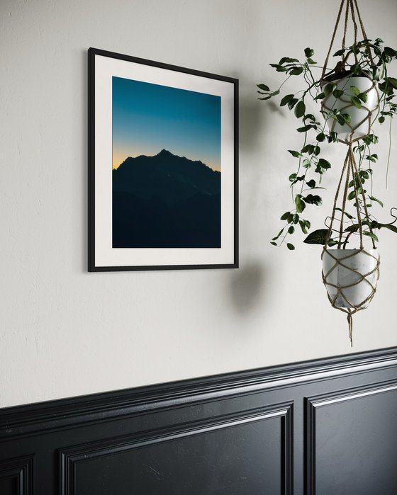MOUNTAIN LOVERS