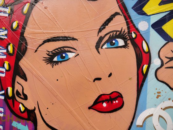 Rosie Styling 140cm x 100cm Textured Urban Pop Art