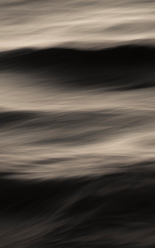 The Uniqueness of Waves XII | Limited Edition Fine Art Print 1 of 10 | 75 x 50 cm by Tal Paz-Fridman