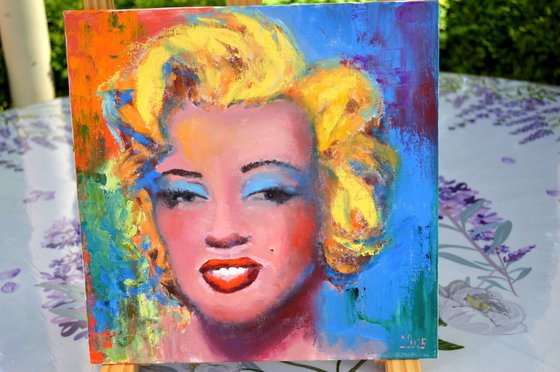 Marilyn smiles