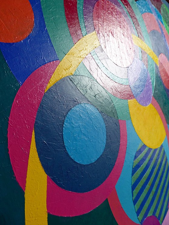 A DANCE OF CIRCLES
