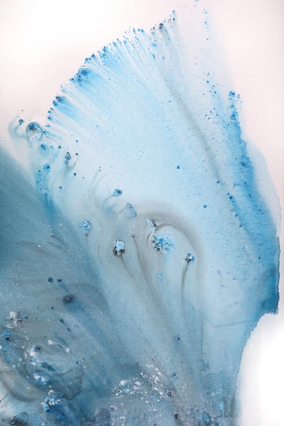 Nature 153 – Abstract Turquoise Plume
