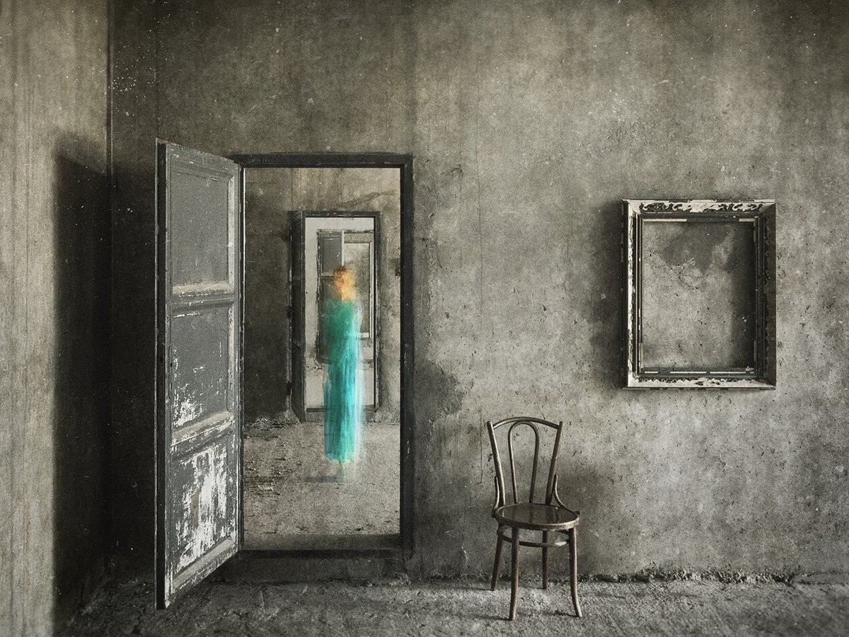 Photorealistic Portrait Photograph By Peter Zelei, 16 X 12", Uncertain Presence I., Original Artwork