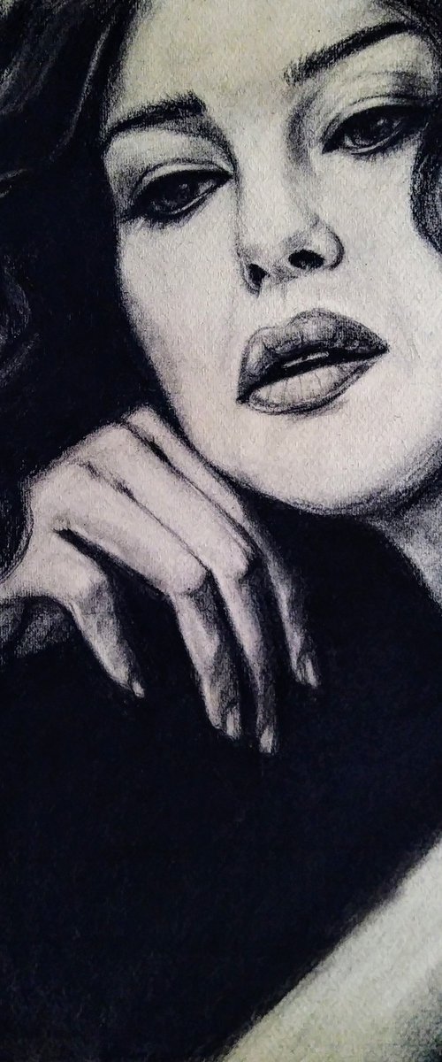 Femininity by Yulia Lihina