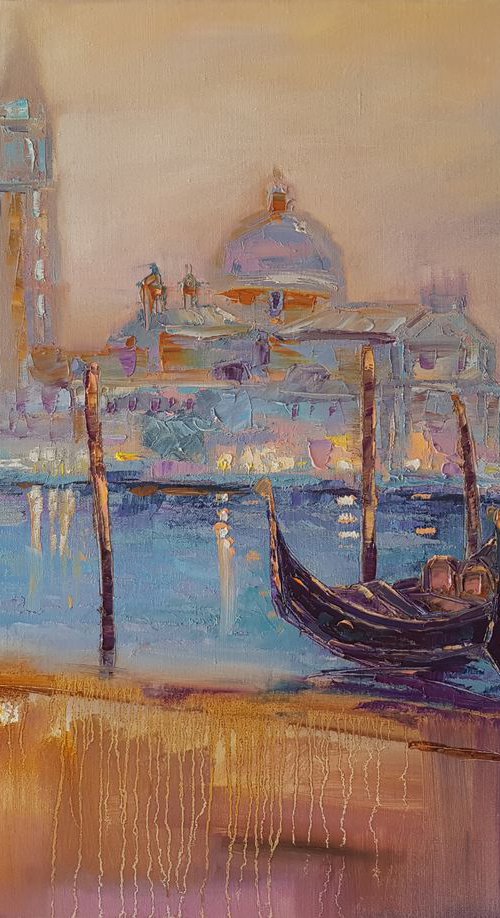 Venice by Mary Voloshyna