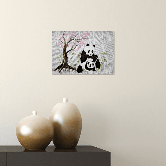 Mother and Baby Panda bears