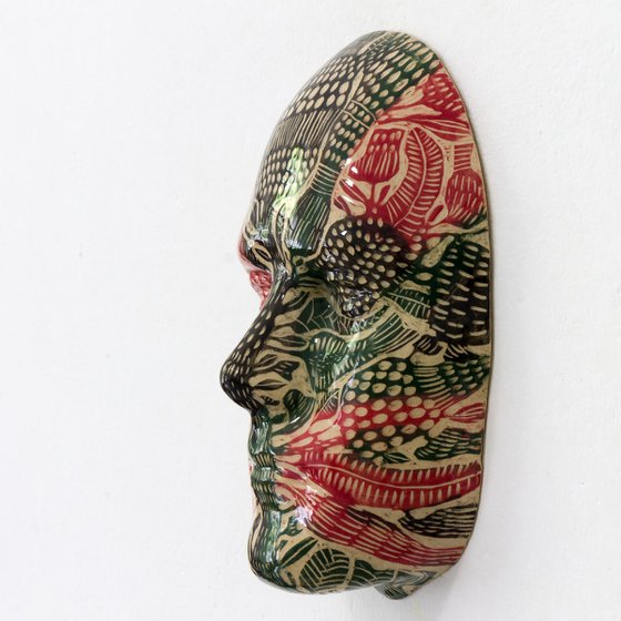 Ceramic sculpture Face 13 x 20 x 6 cm