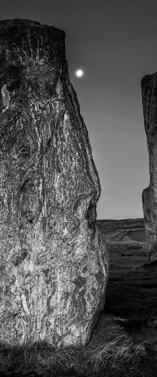 Standing Stones Moonrise - Callanish Isle of lewis by Stephen Hodgetts Photography