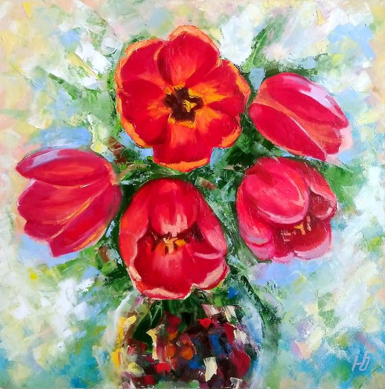 Spring bouquet of tulips