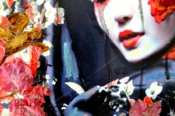 Crying Geisha with Dried Flowers