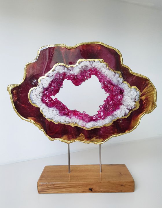 3D Geode Slice Magenta & Gold