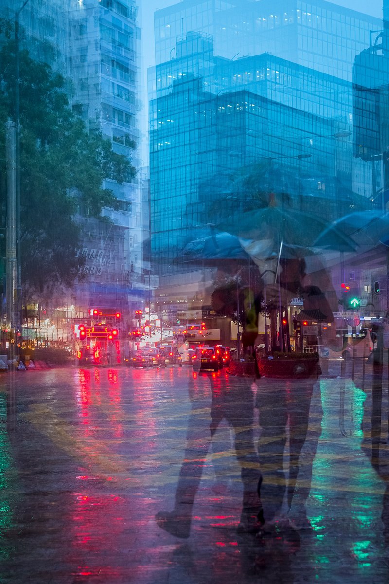 Urban And Pop Cityscapes Photograph By Sergio Capuzzimati, 16 X 24", Souls In The Rain_2, Original Artwork