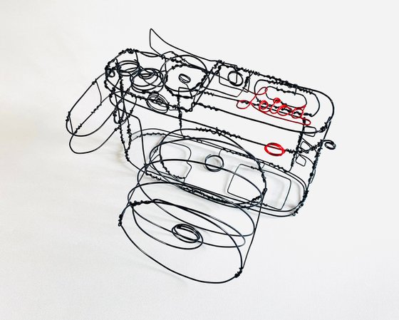 Leica camera wire sculpture