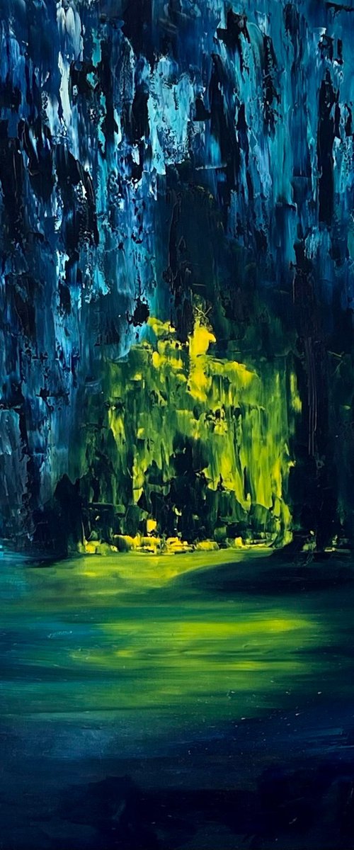 Luminus cave by Anastasiia Novitskaya