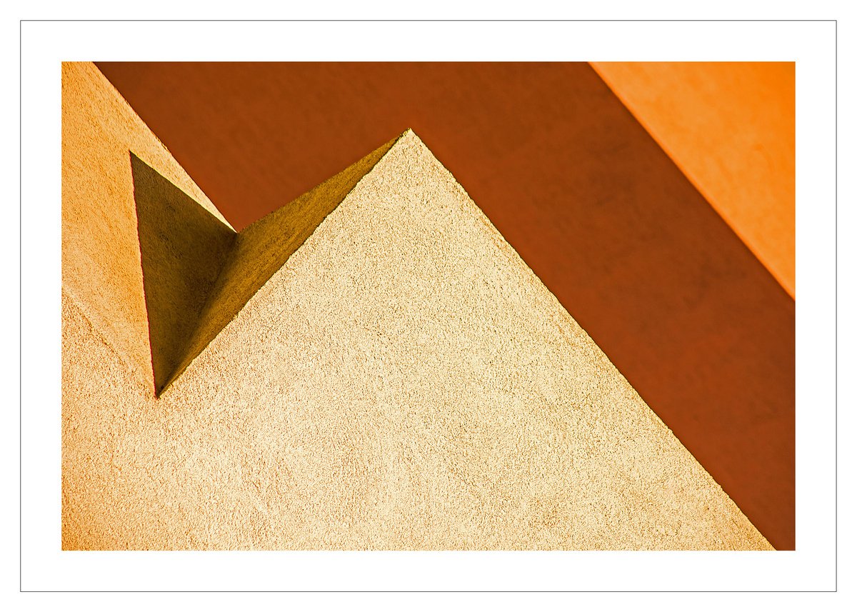 Geometric Abstract Photograph By Beata Podwysocka, 28 X 20, Wallscape 89 (Pyramid), Original Artwork