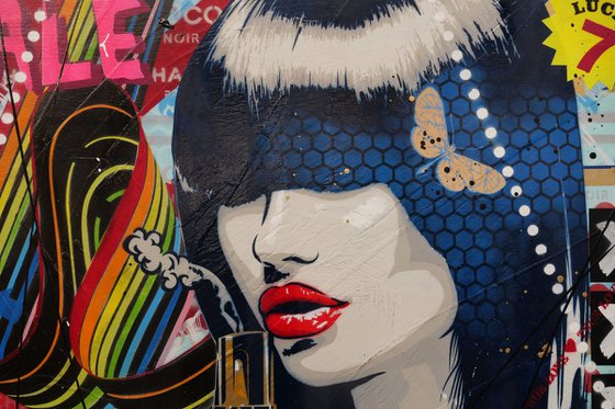 Bullets of Love 160cm x 100cm Geisha Assassin Textured Urban Pop Art