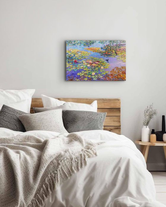 Nymphaeums are enveloped in the sun.