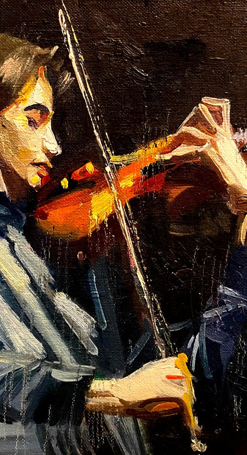 Violinist by Paul Cheng