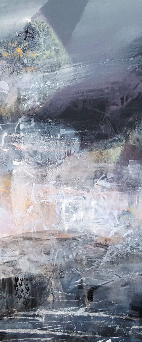 A SUBTLE DESIRE TO BE FASCINATING LIGHT DIAPHANE MINDSCAPE BY MASTER O KLOSKA by Kloska Ovidiu