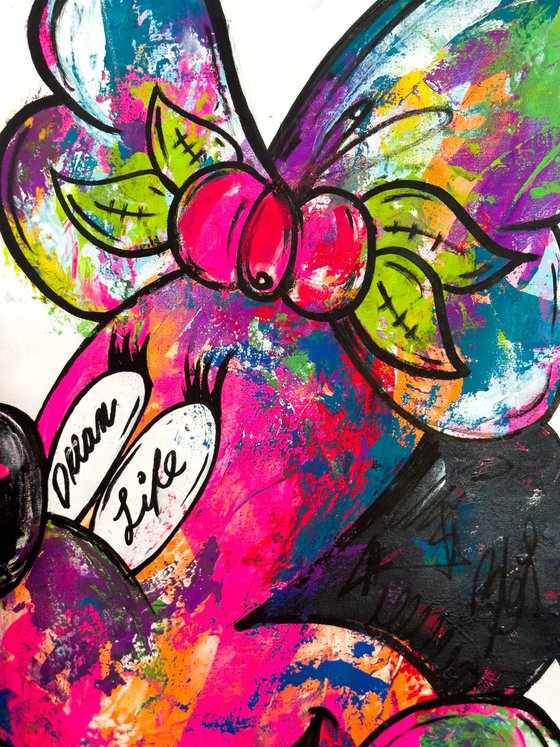 dream life ft. minnie mouse over white