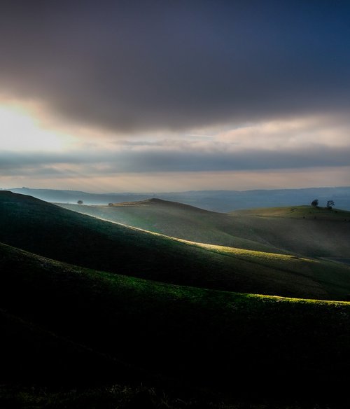 Oldbury Hill Fort, Cherhill. Wiltshire by Russ Witherington