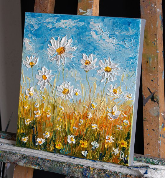 Dancing Daisies