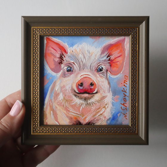 Piggy Miniatures in Framed