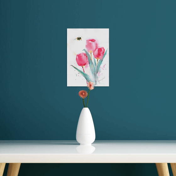 Bee painting, Tulip painting, floral art, watercolour, watercolour, Spring