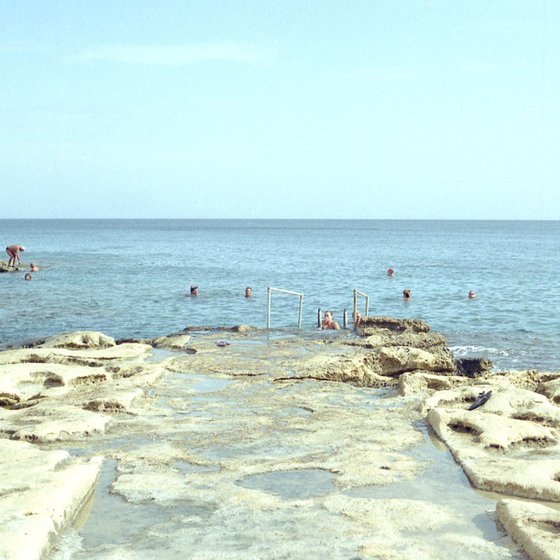 MEDITERRANEO I (Framed)
