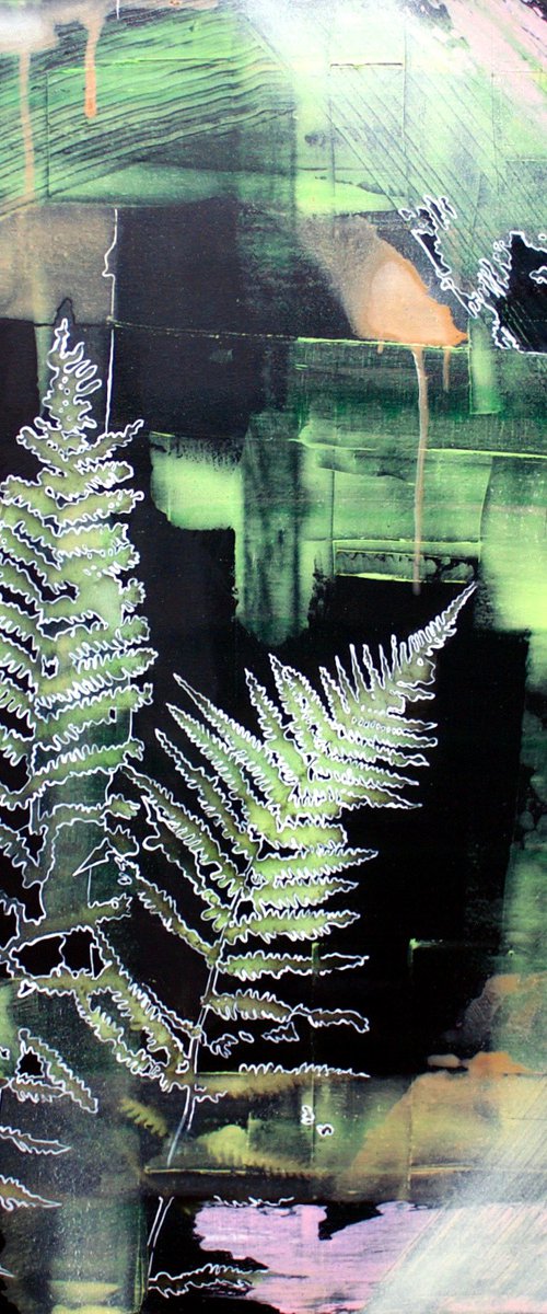 Abstract with Fern in Green and Pink by Laura Stötefeld