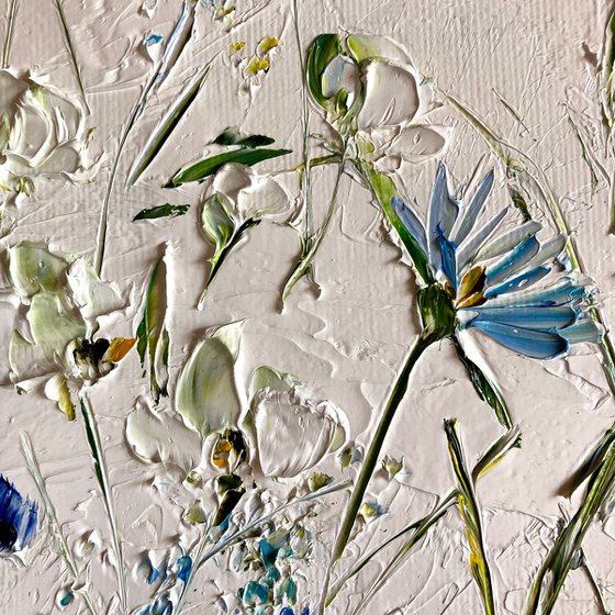 CREAMY FLOWER FACETS - Light shades. Delicate triptych. Beautiful flower panel. Light. Abstraction. Chrysanthemum. Charming.