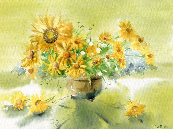 Summer bouquet of flowers in a vase. Sunflowers, chamomile and other meadow flowers.