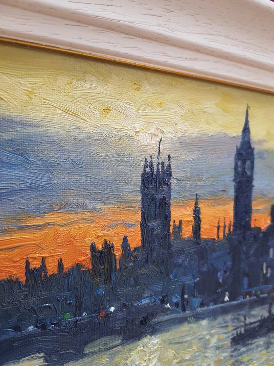 London houses of Parliament at sunset