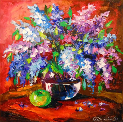 Bouquet of spring lilac by Olha Darchuk