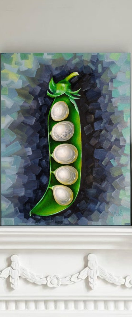 My little pea 💚 by Anna Shabalova