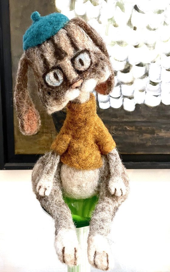 Cat MAGGIE, felted wool