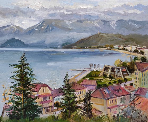 Pogradec from the hills around