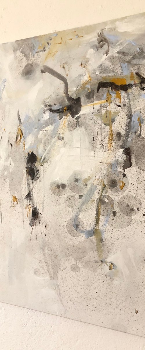 Echoes of memory by Ilaria Dessí