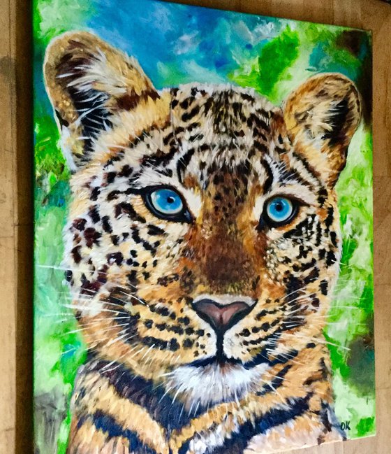 LEOPARD. Blue eyes . LARGE SIZE MODERN URBAN ART OFFICE ART DECOR HOME DECOR GIFT IDEA