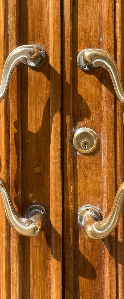 Doorknob by Mattia Paoli