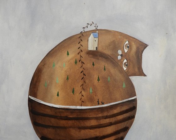 The family cat in brown