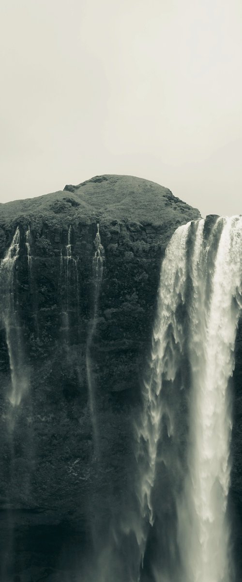 Iceland by Manfred Moncken