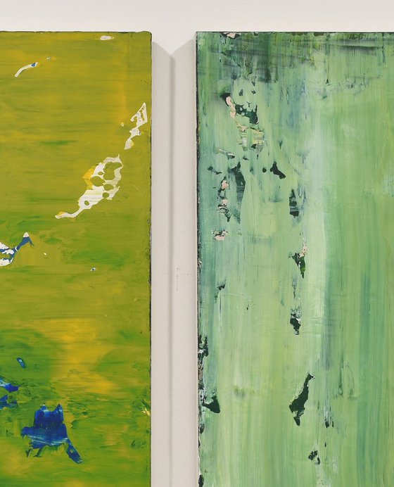 Yellow Leaning Green